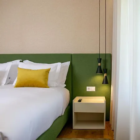 Constance Retreat - Douro Verde By Fero Constance