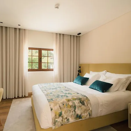 Retreat - Douro By Fero Landsted Constance