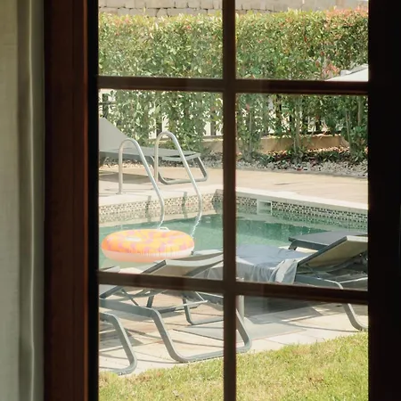 Retreat - Douro By Fero Constance